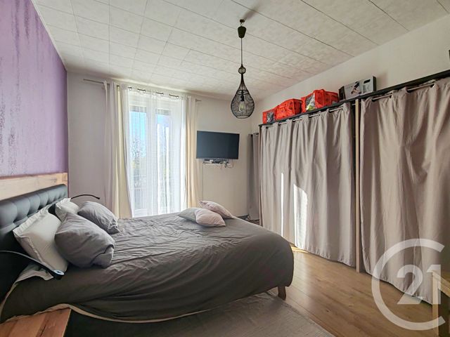 Appartement T5 à vendre - 6 pièces - 120 m2 - La Brillanne - 04 - PROVENCE-ALPES-COTE-D-AZUR