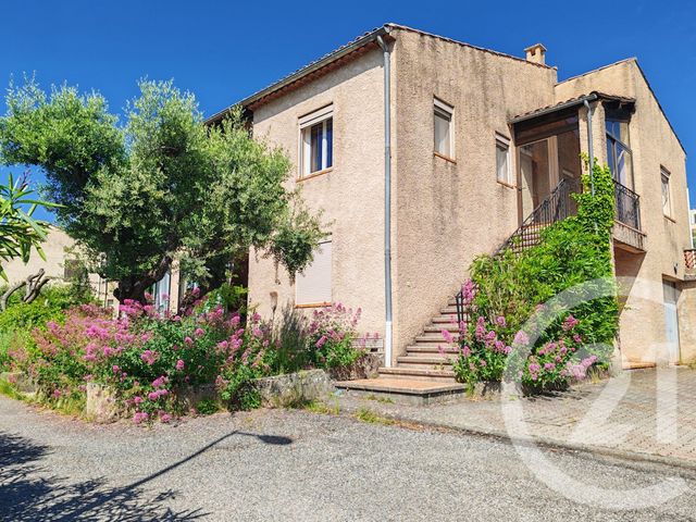 Maison à vendre - 8 pièces - 242,99 m2 - Forcalquier - 04 - PROVENCE-ALPES-COTE-D-AZUR