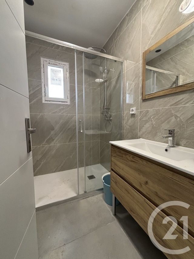 Maison &agrave; vendre - 5 pi&egrave;ces - 83,42 m2 - St Etienne Les Orgues - 04 - PROVENCE-ALPES-COTE-D-AZUR