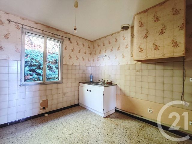 Maison à vendre - 3 pièces - 74,44 m2 - St Etienne Les Orgues - 04 - PROVENCE-ALPES-COTE-D-AZUR