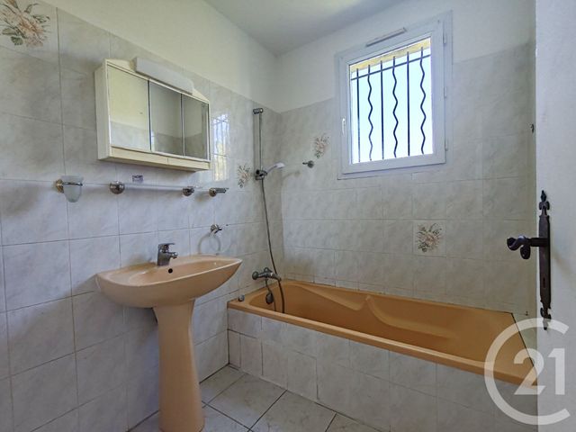 Maison à vendre - 4 pièces - 118 m2 - Forcalquier - 04 - PROVENCE-ALPES-COTE-D-AZUR