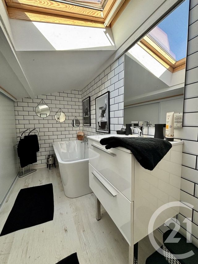 Maison &agrave; vendre - 6 pi&egrave;ces - 163 m2 - Forcalquier - 04 - PROVENCE-ALPES-COTE-D-AZUR