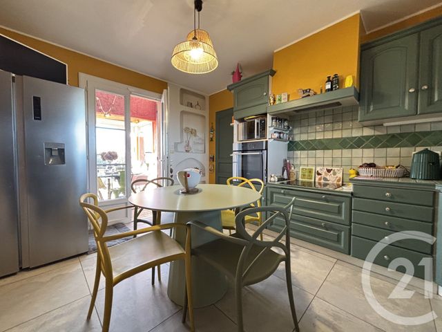 Maison &agrave; vendre - 6 pi&egrave;ces - 163 m2 - Forcalquier - 04 - PROVENCE-ALPES-COTE-D-AZUR