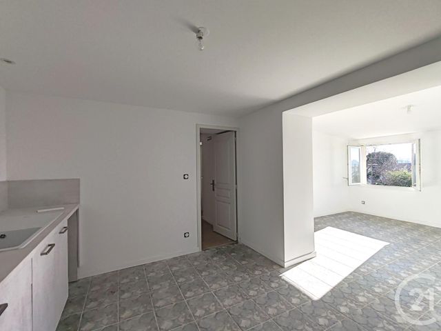 Maison &agrave; vendre - 4 pi&egrave;ces - 114,40 m2 - Forcalquier - 04 - PROVENCE-ALPES-COTE-D-AZUR