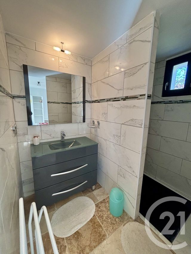 Maison &agrave; vendre - 7 pi&egrave;ces - 182,60 m2 - St Etienne Les Orgues - 04 - PROVENCE-ALPES-COTE-D-AZUR