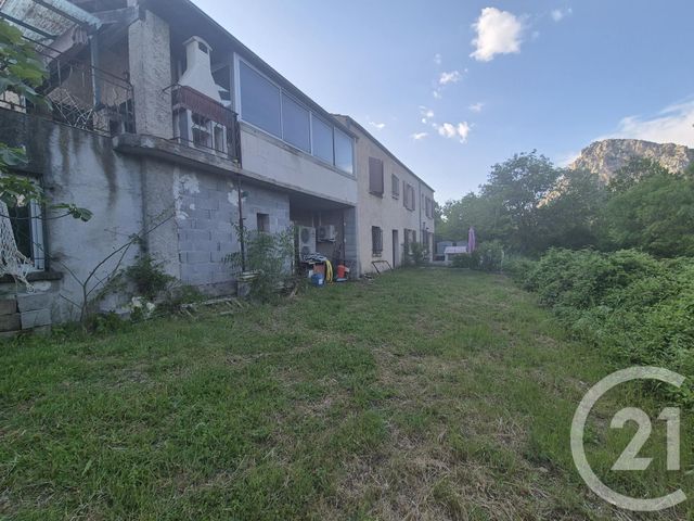 Maison &agrave; vendre - 10 pi&egrave;ces - 182,28 m2 - Volx - 04 - PROVENCE-ALPES-COTE-D-AZUR