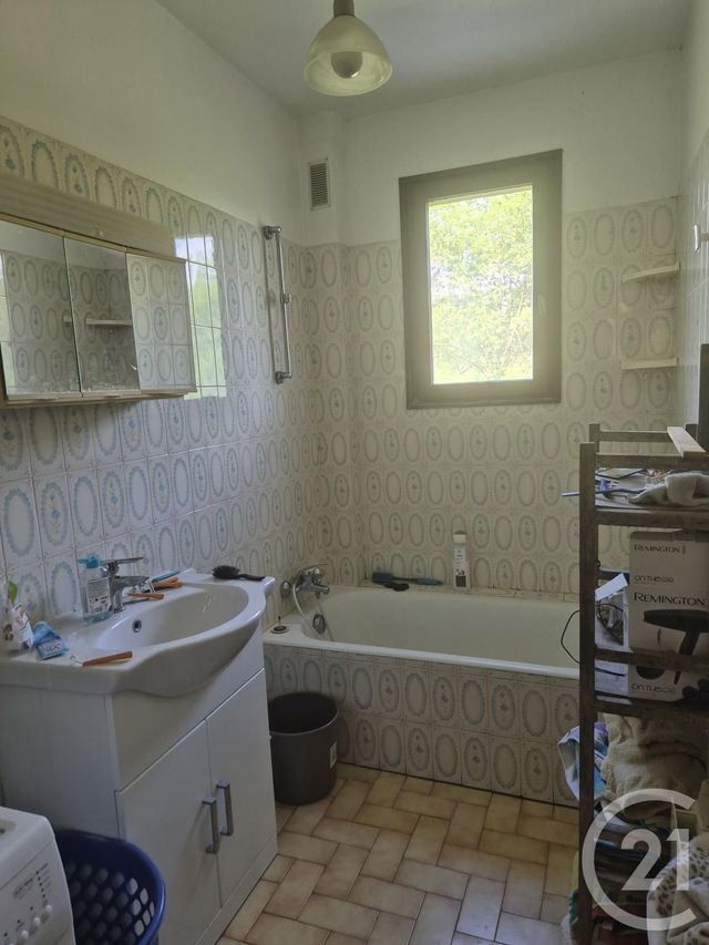 Maison &agrave; vendre - 10 pi&egrave;ces - 182,28 m2 - Volx - 04 - PROVENCE-ALPES-COTE-D-AZUR