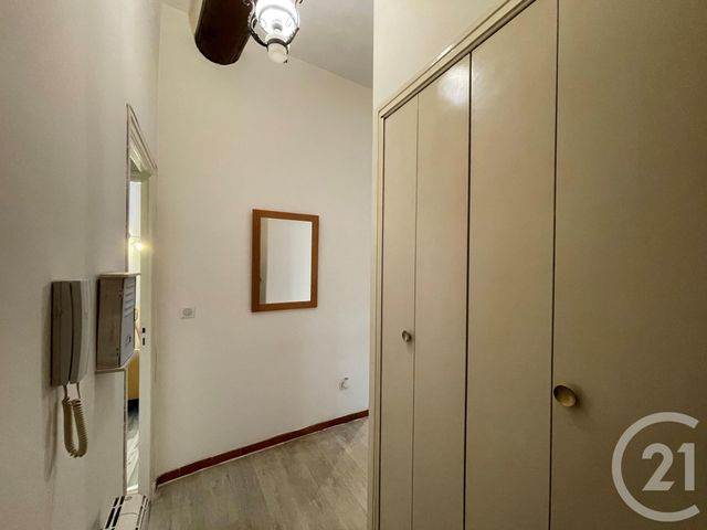 Appartement T2 à louer - 2 pièces - 45,94 m2 - Forcalquier - 04 - PROVENCE-ALPES-COTE-D-AZUR