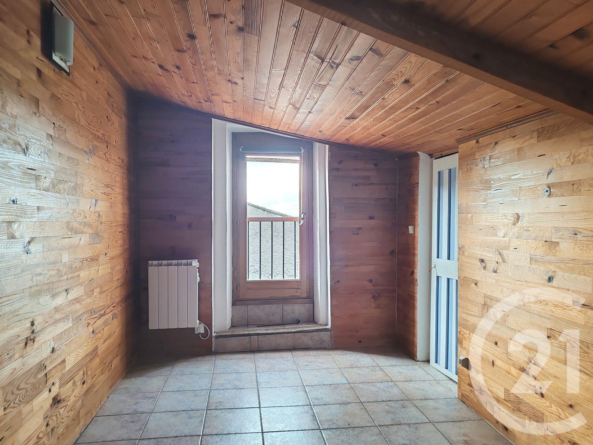 Appartement T3 à vendre - 3 pièces - 68,52 m2 - Forcalquier - 04 - PROVENCE-ALPES-COTE-D-AZUR — 8