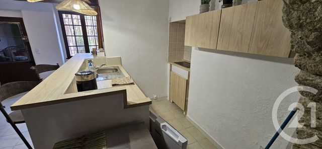 Appartement Studio à louer - 1 pièce - 31,61 m2 - Lurs - 04 - PROVENCE-ALPES-COTE-D-AZUR