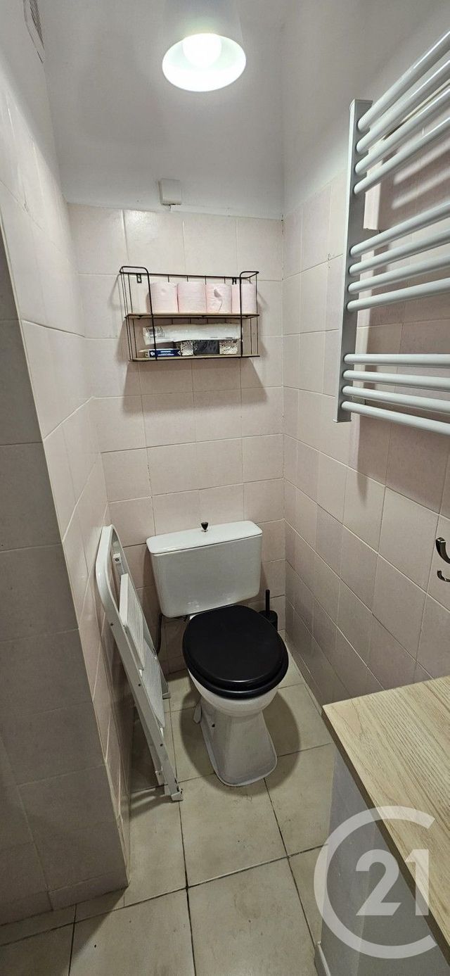 Appartement Studio à louer - 1 pièce - 31,61 m2 - Lurs - 04 - PROVENCE-ALPES-COTE-D-AZUR