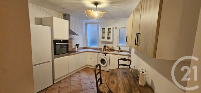 Appartement T2 à louer - 2 pièces - 49,59 m2 - Forcalquier - 04 - PROVENCE-ALPES-COTE-D-AZUR