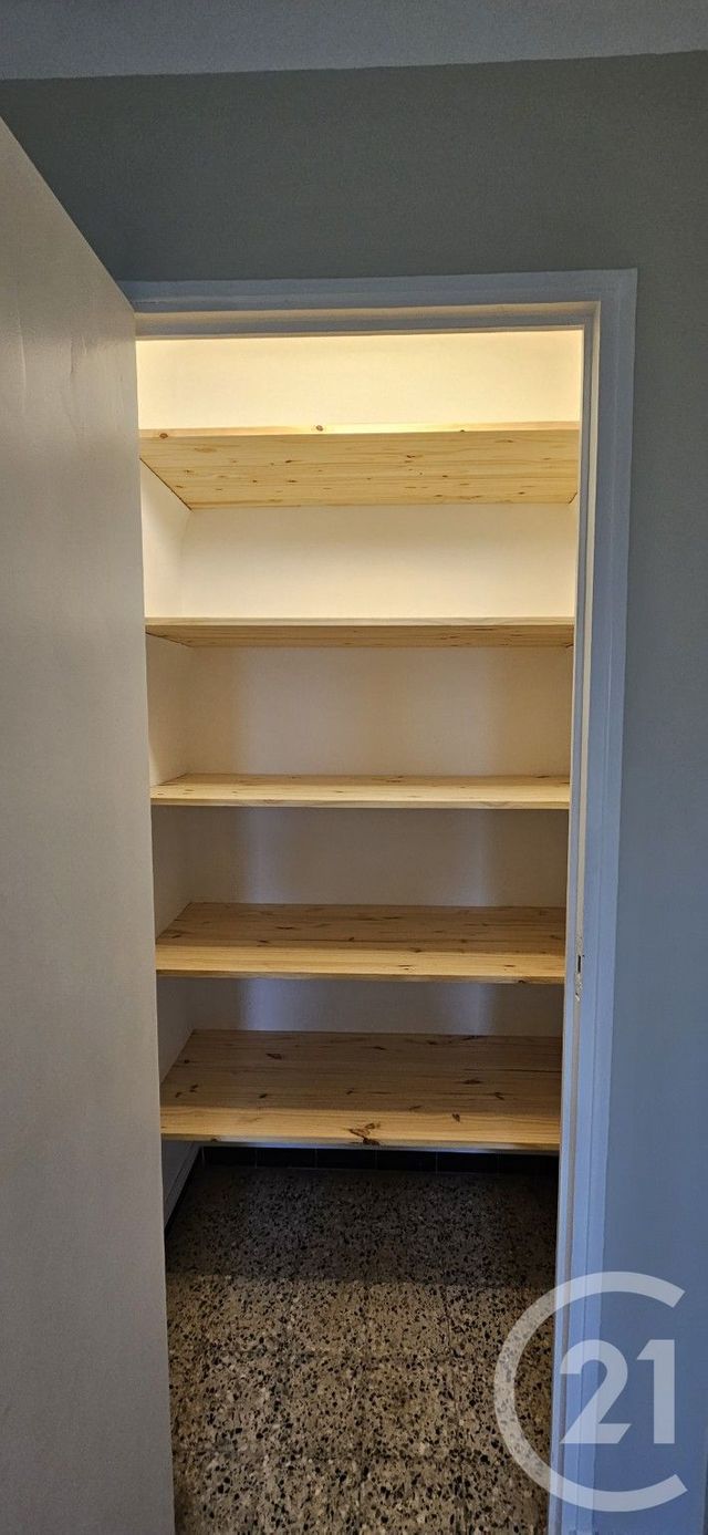 Appartement T3 à louer - 3 pièces - 62,89 m2 - Forcalquier - 04 - PROVENCE-ALPES-COTE-D-AZUR