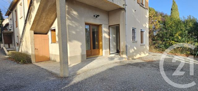 Appartement T3 à louer - 3 pièces - 62,89 m2 - Forcalquier - 04 - PROVENCE-ALPES-COTE-D-AZUR