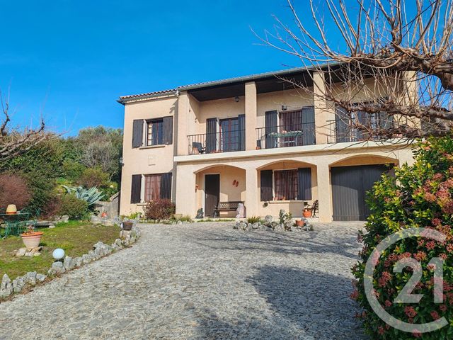 Maison &agrave; vendre - 6 pi&egrave;ces - 142,05 m2 - St Michel L Observatoire - 04 - PROVENCE-ALPES-COTE-D-AZUR