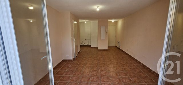 Appartement T2 &agrave; louer - 2 pi&egrave;ces - 41,70 m2 - Forcalquier - 04 - PROVENCE-ALPES-COTE-D-AZUR