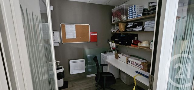 Appartement Local &agrave; louer - 1 pi&egrave;ce - 35 m2 - Forcalquier - 04 - PROVENCE-ALPES-COTE-D-AZUR