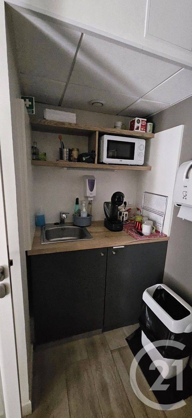 Appartement Local &agrave; louer - 1 pi&egrave;ce - 35 m2 - Forcalquier - 04 - PROVENCE-ALPES-COTE-D-AZUR