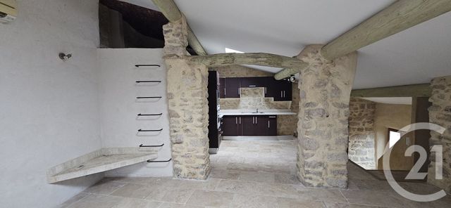 Appartement Loft &agrave; louer - 2 pi&egrave;ces - 37,34 m2 - Reillanne - 04 - PROVENCE-ALPES-COTE-D-AZUR