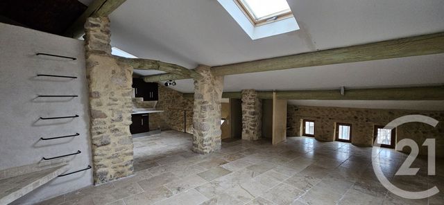 Appartement Loft &agrave; louer - 2 pi&egrave;ces - 37,34 m2 - Reillanne - 04 - PROVENCE-ALPES-COTE-D-AZUR