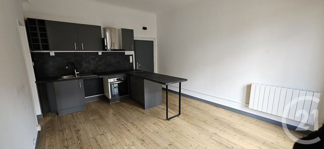 Appartement T2 &agrave; louer - 2 pi&egrave;ces - 42,16 m2 - Forcalquier - 04 - PROVENCE-ALPES-COTE-D-AZUR