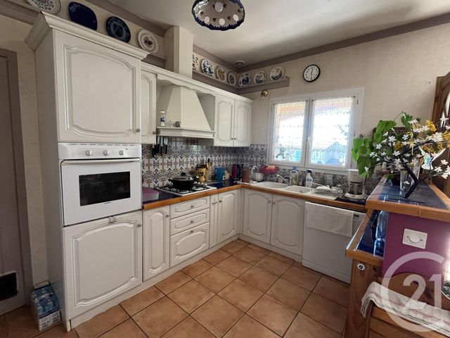 Maison &agrave; vendre - 4 pi&egrave;ces - 88,93 m2 - Reillanne - 04 - PROVENCE-ALPES-COTE-D-AZUR