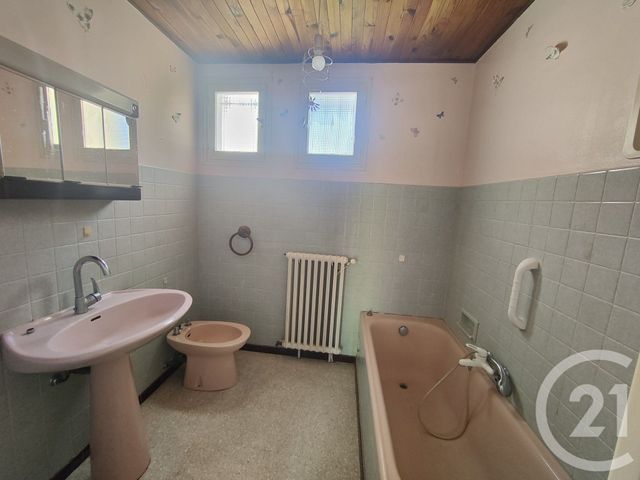 Maison &agrave; vendre - 3 pi&egrave;ces - 80 m2 - Peyruis - 04 - PROVENCE-ALPES-COTE-D-AZUR