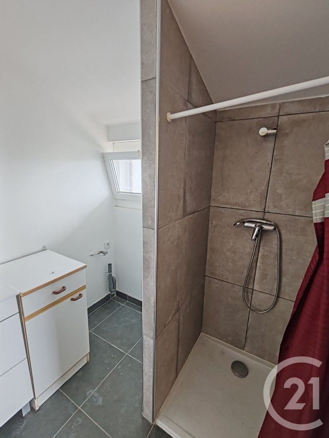 Appartement T3 &agrave; vendre - 5 pi&egrave;ces - 87,50 m2 - Villeneuve - 04 - PROVENCE-ALPES-COTE-D-AZUR