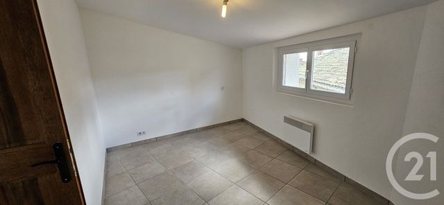 Appartement T2 &agrave; louer - 2 pi&egrave;ces - 49 m2 - Forcalquier - 04 - PROVENCE-ALPES-COTE-D-AZUR