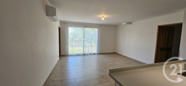 Maison &agrave; louer - 3 pi&egrave;ces - 80,48 m2 - Niozelles - 04 - PROVENCE-ALPES-COTE-D-AZUR