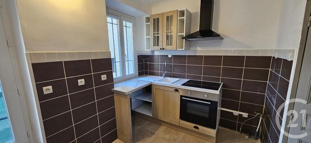 Maison &agrave; louer - 2 pi&egrave;ces - 46,70 m2 - Oraison - 04 - PROVENCE-ALPES-COTE-D-AZUR