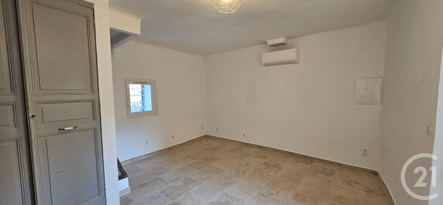 Maison &agrave; louer - 2 pi&egrave;ces - 46,70 m2 - Oraison - 04 - PROVENCE-ALPES-COTE-D-AZUR