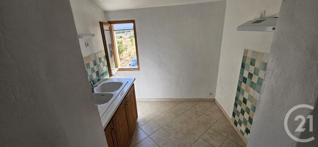 Maison &agrave; louer - 3 pi&egrave;ces - 68,44 m2 - Ongles - 04 - PROVENCE-ALPES-COTE-D-AZUR