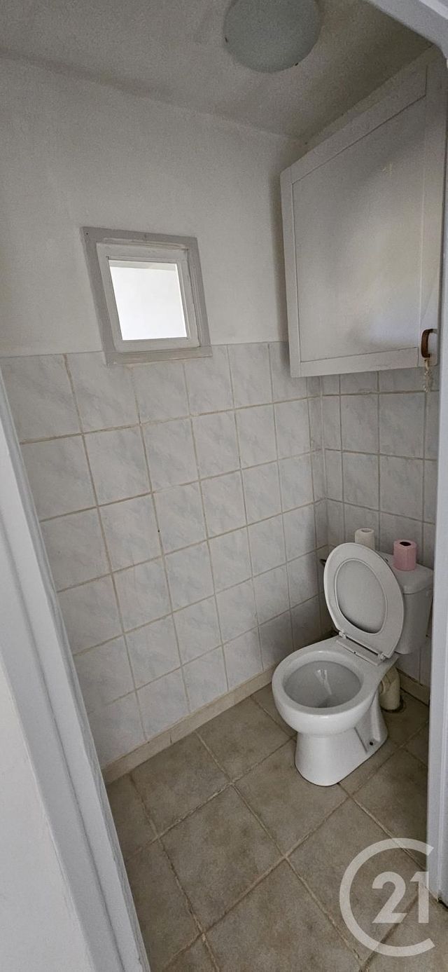Maison &agrave; louer - 3 pi&egrave;ces - 68,44 m2 - Ongles - 04 - PROVENCE-ALPES-COTE-D-AZUR