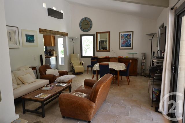 Maison &agrave; vendre - 6 pi&egrave;ces - 188 m2 - Reillanne - 04 - PROVENCE-ALPES-COTE-D-AZUR