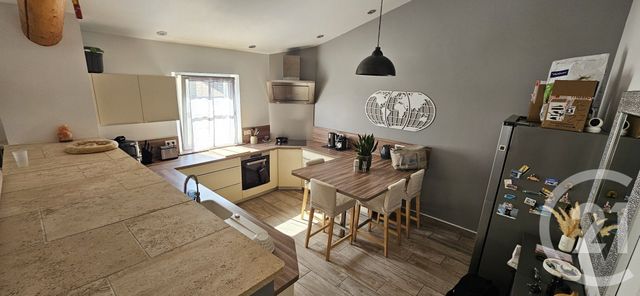 Appartement &agrave; louer - 3 pi&egrave;ces - 83,12 m2 - Mane - 04 - PROVENCE-ALPES-COTE-D-AZUR