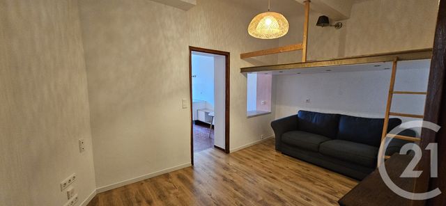 Appartement T2 &agrave; louer - 2 pi&egrave;ces - 49 m2 - Forcalquier - 04 - PROVENCE-ALPES-COTE-D-AZUR