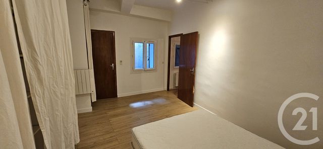 Appartement T2 &agrave; louer - 2 pi&egrave;ces - 49 m2 - Forcalquier - 04 - PROVENCE-ALPES-COTE-D-AZUR