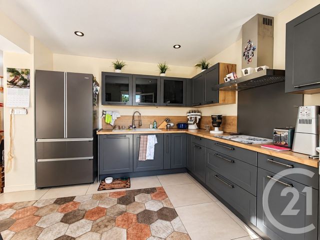Maison &agrave; vendre - 4 pi&egrave;ces - 114 m2 - Forcalquier - 04 - PROVENCE-ALPES-COTE-D-AZUR