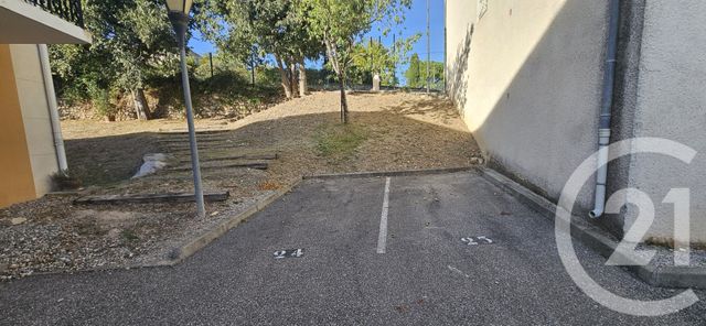 Appartement &agrave; louer - 3 pi&egrave;ces - 63,52 m2 - Forcalquier - 04 - PROVENCE-ALPES-COTE-D-AZUR