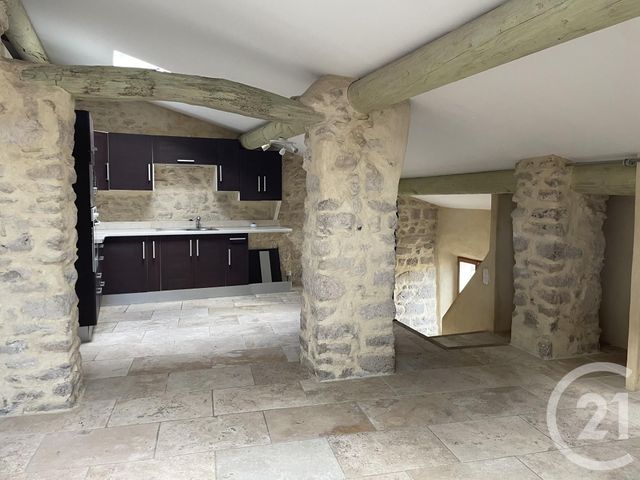 Appartement Loft &agrave; louer - 2 pi&egrave;ces - 37,34 m2 - Reillanne - 04 - PROVENCE-ALPES-COTE-D-AZUR