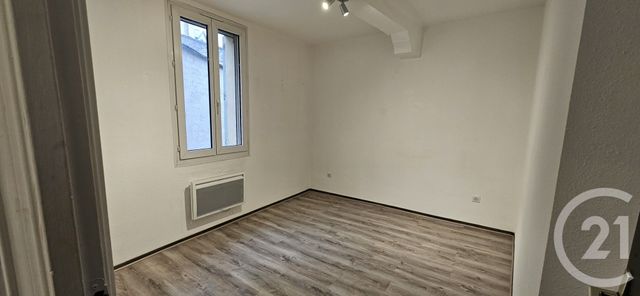 Appartement T3 &agrave; louer - 3 pi&egrave;ces - 52,70 m2 - Forcalquier - 04 - PROVENCE-ALPES-COTE-D-AZUR
