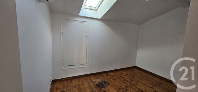 Appartement T3 &agrave; louer - 3 pi&egrave;ces - 54,19 m2 - Forcalquier - 04 - PROVENCE-ALPES-COTE-D-AZUR