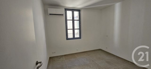 Appartement T3 &agrave; louer - 3 pi&egrave;ces - 54,19 m2 - Forcalquier - 04 - PROVENCE-ALPES-COTE-D-AZUR