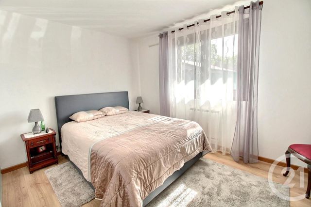 Maison à vendre - 6 pièces - 145,08 m2 - Vetraz Monthoux - 74 - RHONE-ALPES