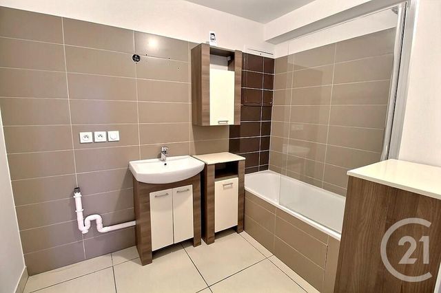 Appartement T3 à vendre - 3 pièces - 69,17 m2 - Thonon Les Bains - 74 - RHONE-ALPES