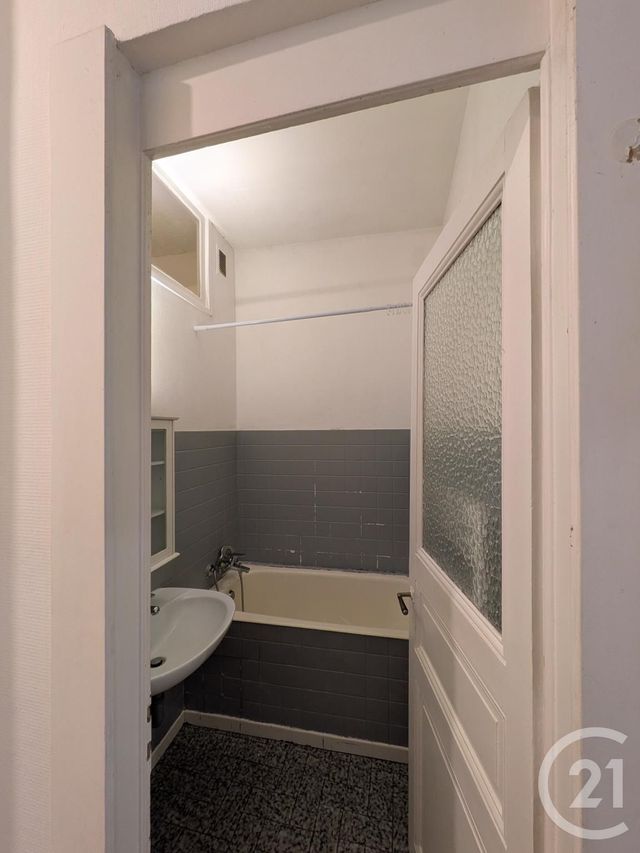 Appartement T3 &agrave; vendre - 3 pi&egrave;ces - 66,56 m2 - Evian Les Bains - 74 - RHONE-ALPES