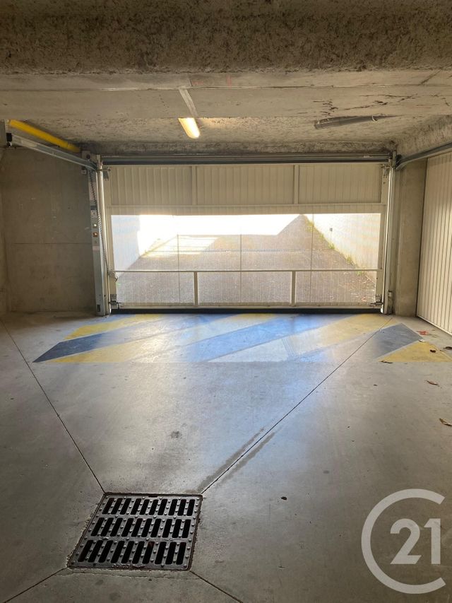 Parking &agrave; vendre - 14 m2 - Cranves Sales - 74 - RHONE-ALPES