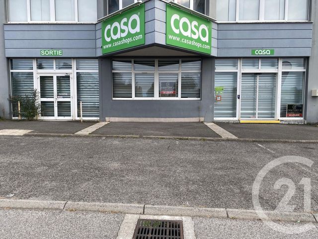 Local commercial à louer - 471.0 m2 - 74 - Haute-Savoie