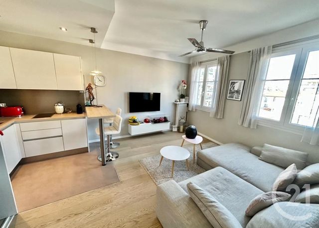 Appartement F2 à vendre - 2 pièces - 33 m2 - Nice - 06 - PROVENCE-ALPES-COTE-D-AZUR